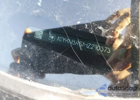 2017 Cadillac Xt5 Luxury from USA, damaged, VIN 1GYKNBRS1HZ290373